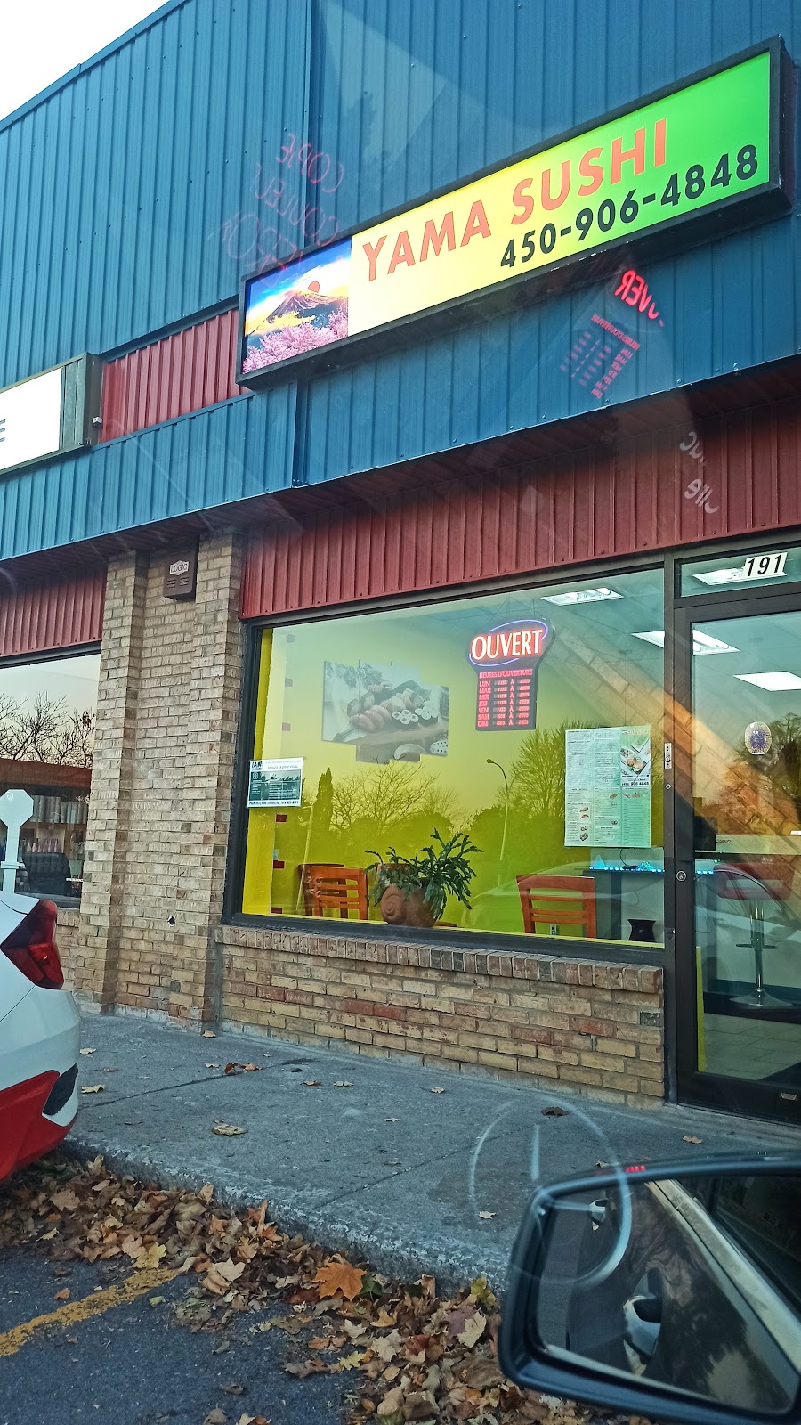 Yama Sushi Boucherville | 191 Bd de Mortagne, Boucherville, QC J4B 1A9, Canada | Phone: (450) 906-4848
