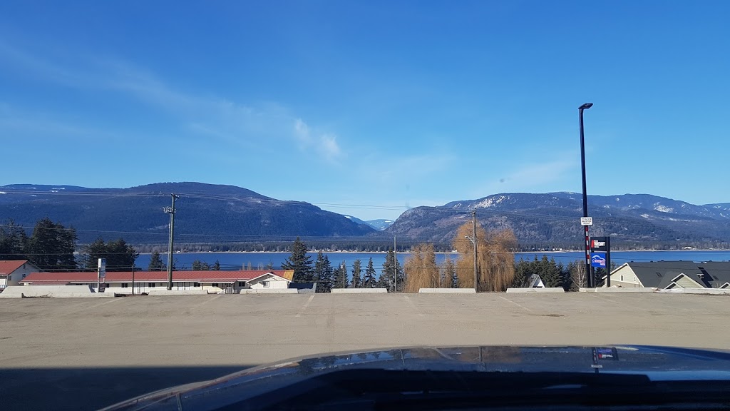 Sorrento Building Centre-Timbermart | 1280 Trans-Canada Hwy, Sorrento, BC V0E 2W0, Canada | Phone: (250) 675-4112
