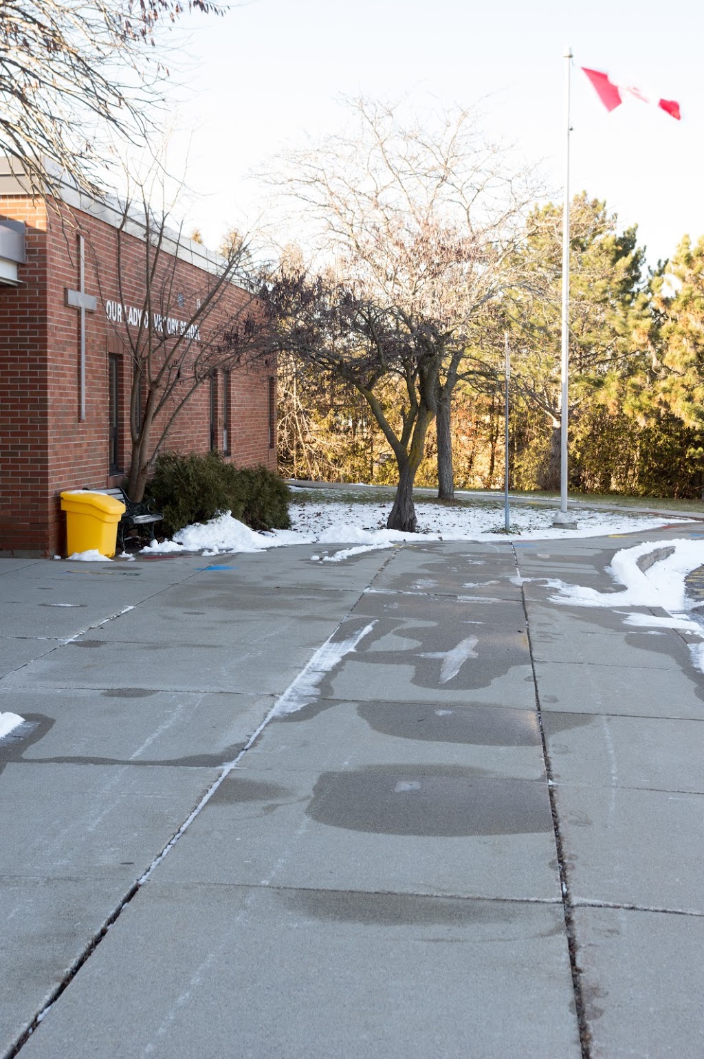 Our Lady of Victory Catholic Elementary School | 540 Commercial St, Milton, ON L9T 3R2, Canada | Phone: (905) 876-4379