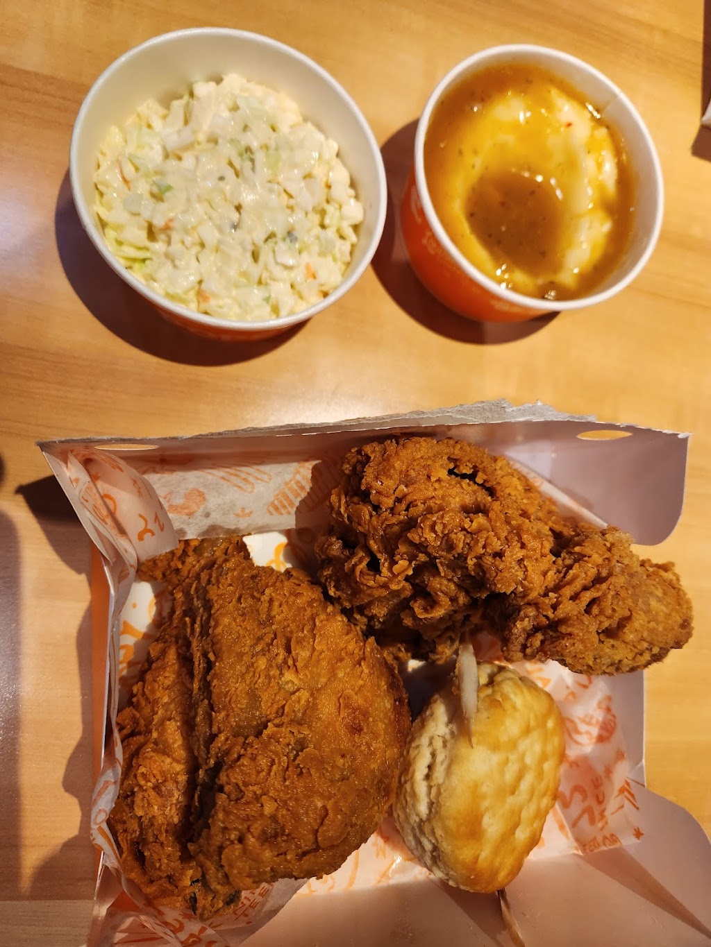Popeyes Louisiana Kitchen | Centre, 1046 Princess St Unit C5, Kingston, ON K7L 1H2, Canada | Phone: (613) 542-2020