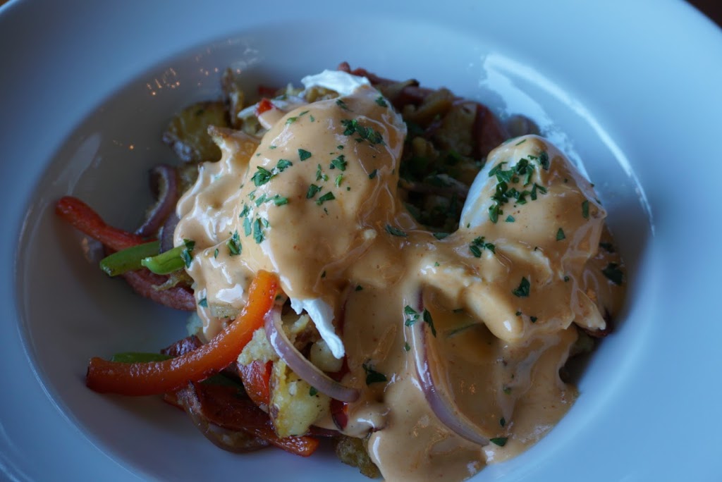 Shaughnessy Restaurant | 5251 Oak St, Vancouver, BC V6M 4H1, Canada | Phone: (604) 261-0011