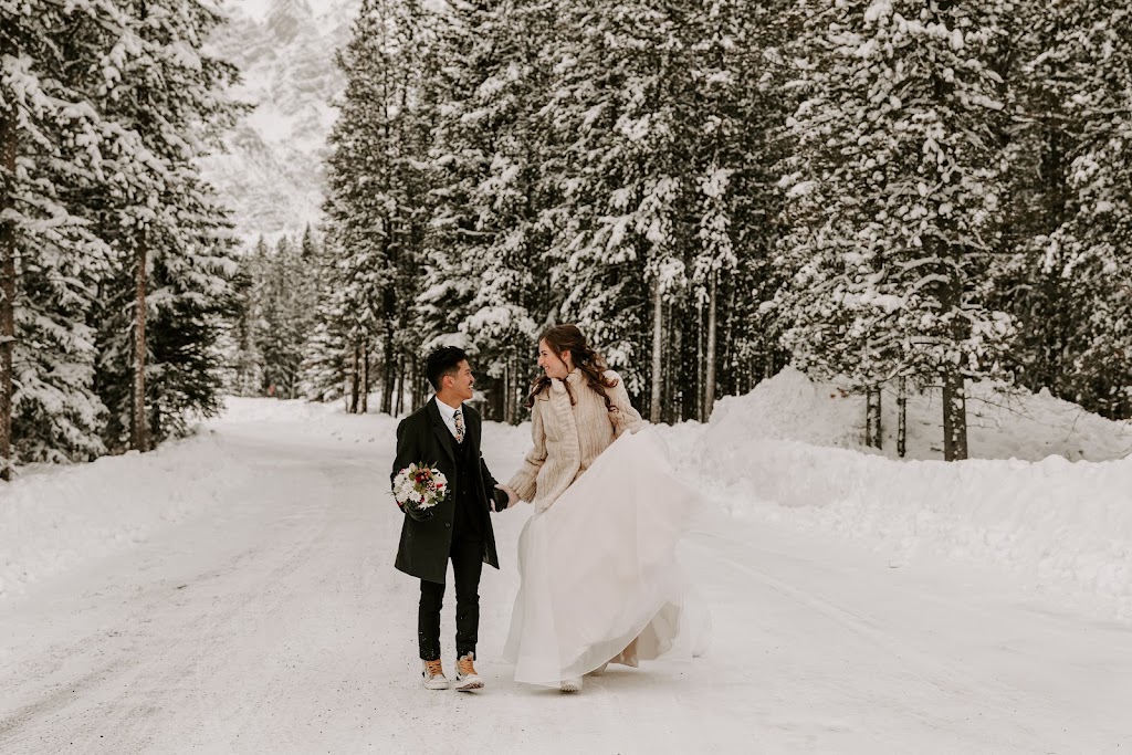The Camera Crew Co | 316 Wolf Creek Manor SE, Calgary, AB T2X 4V4, Canada | Phone: (403) 466-9670