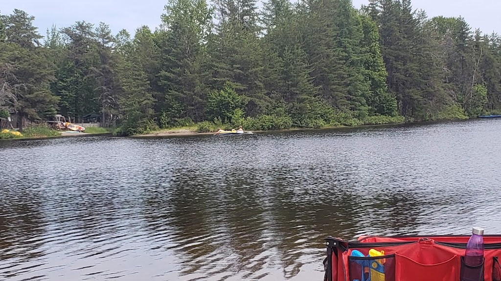 Camping Lac Joly - 901 Chem. du Cap, Saint-Honoré, QC G0V 1L0, Canada