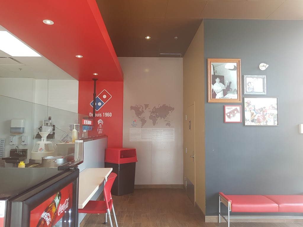Dominos | 3505 Rue Clemenceau, Québec, QC G1C 0L9, Canada | Phone: (418) 663-3336