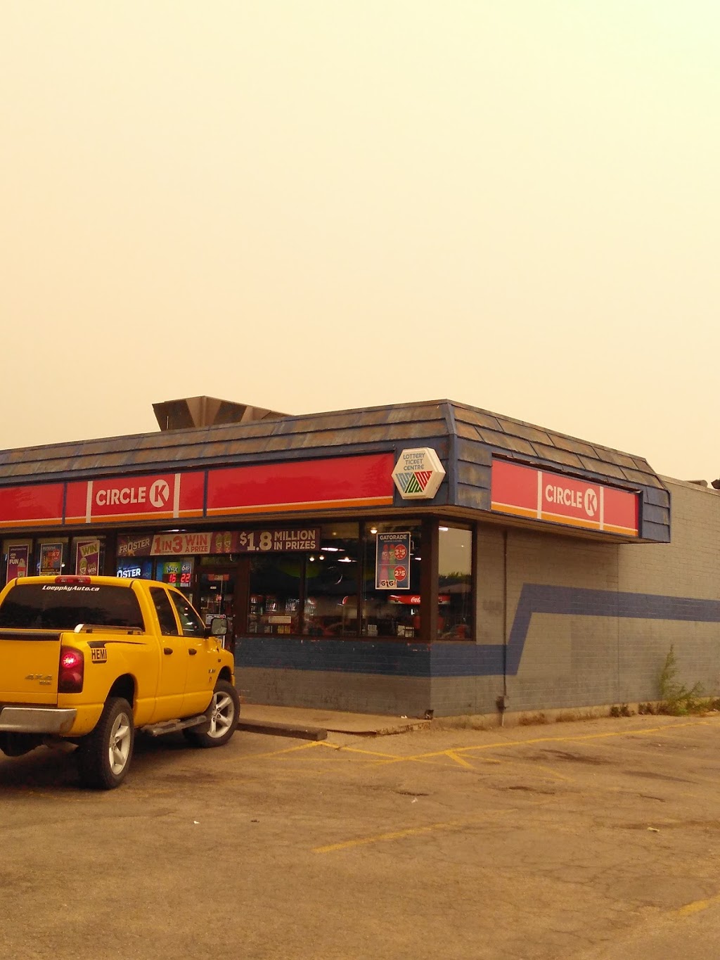 Macs | 1035 Autumnwood Dr, Winnipeg, MB R2J 1C6, Canada | Phone: (204) 257-5710