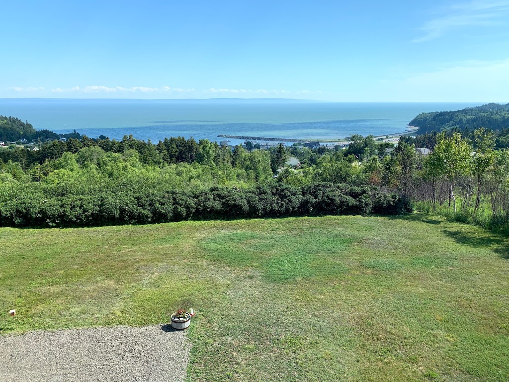 Falcon Ridge Inn | 24 Falcon Ridge Dr, Alma, NB E4H 4Z3, Canada | Phone: (506) 887-1110