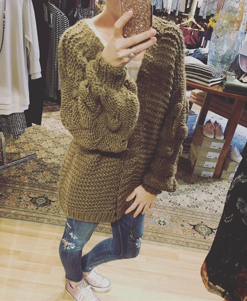 injoy Boutique | 15263 Yonge St, Aurora, ON L4G 1N5, Canada | Phone: (905) 727-8419