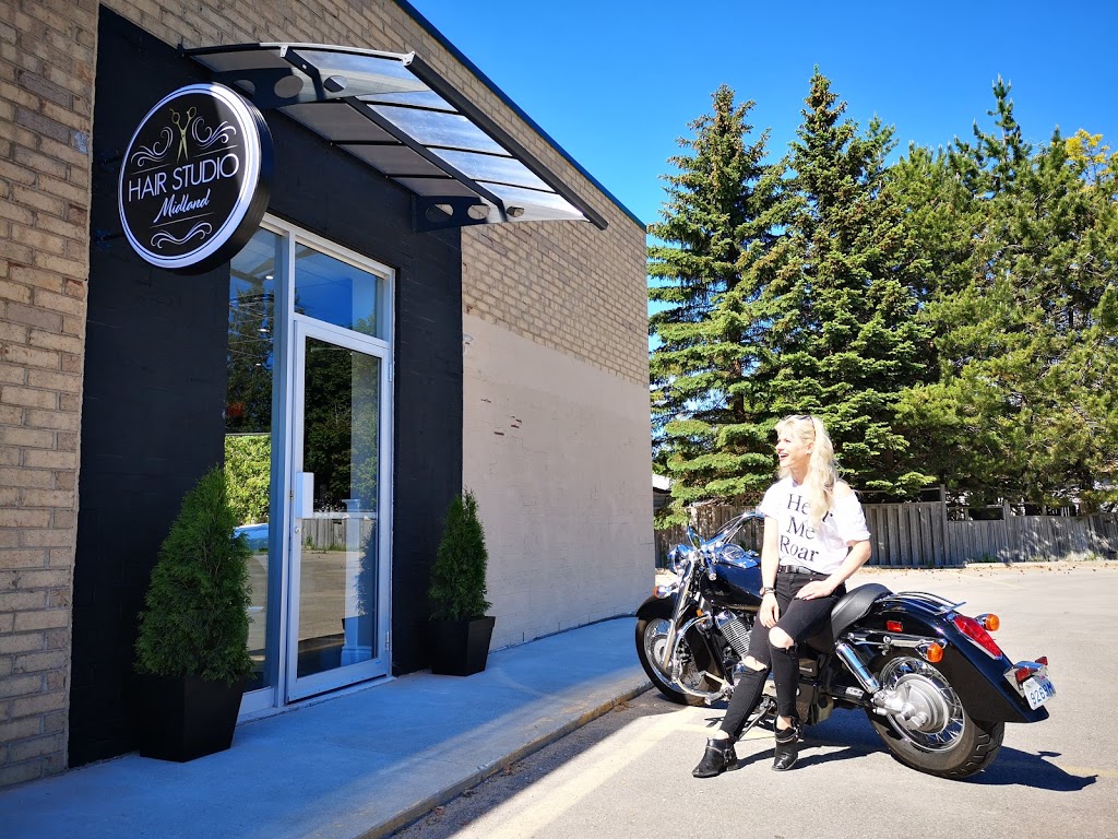 Hair Studio Midland | 727 William St, Midland, ON L4R 4Y5, Canada | Phone: (705) 956-0956