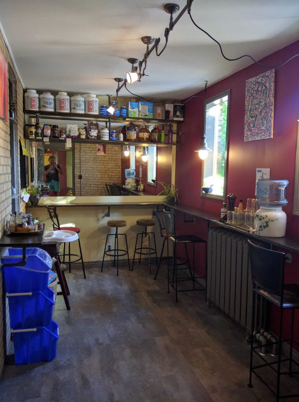 Healthy Rabbit | 105 Brant Ave, Brantford, ON N3T 3H4, Canada | Phone: (519) 900-2912