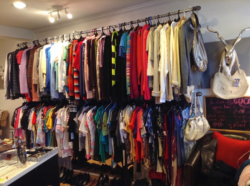 Project Aftershock Thrift Store | 15545 Marine Dr, White Rock, BC V4B 1C9, Canada | Phone: (604) 536-7283