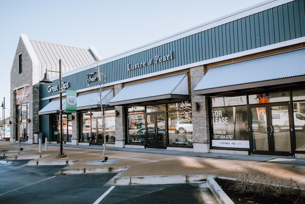 Lustre of Pearl | 3031 Merchant Wy #113, Langford, BC V9B 0W9, Canada | Phone: (250) 590-4547