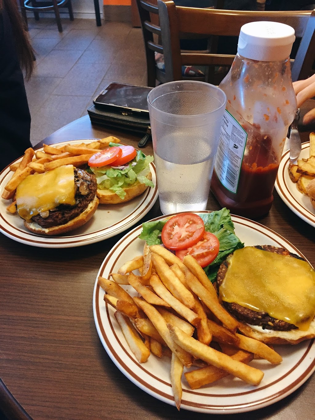 Nizzys Cafe | 5489 Byrne Rd, Burnaby, BC V5J 3J1, Canada | Phone: (604) 620-9505