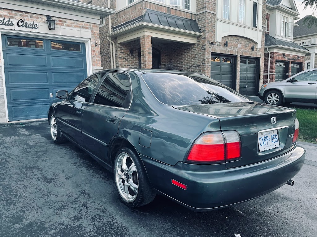 Fresh Detailers | 39 Elysian Fields Cir, Brampton, ON L6Y 0C3, Canada | Phone: (647) 804-1984