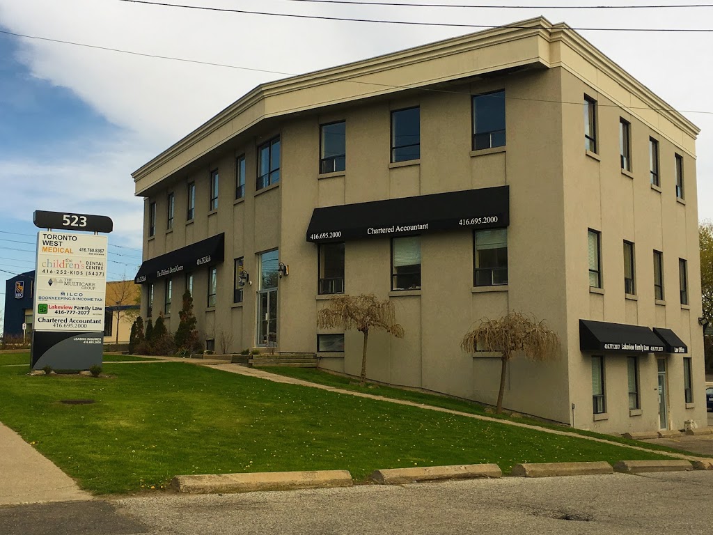 The Childrens Dental Centre | 523 The Queensway, Etobicoke, ON M8Y 1J7, Canada | Phone: (416) 252-5437
