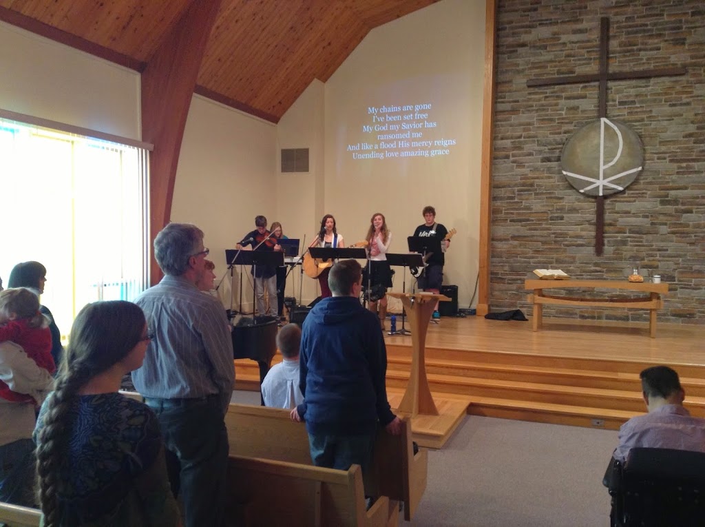 Jennings Creek Christian Reformed Church | 206 Angeline St N, Lindsay, ON K9V 4Y4, Canada | Phone: (705) 328-0177