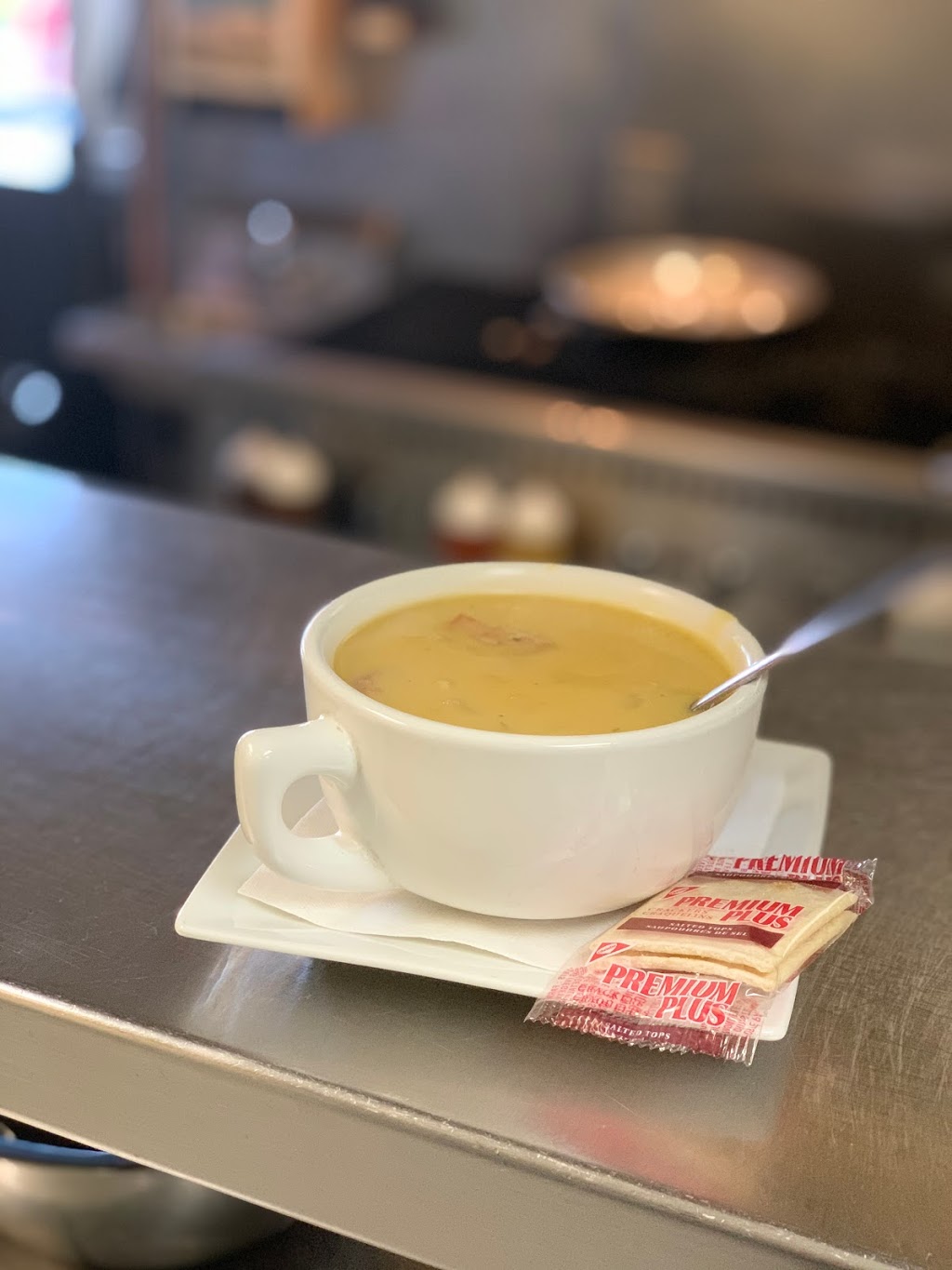 Bains BBQ | 1406 London Rd, Sarnia, ON N7S 1P7, Canada | Phone: (519) 491-5964
