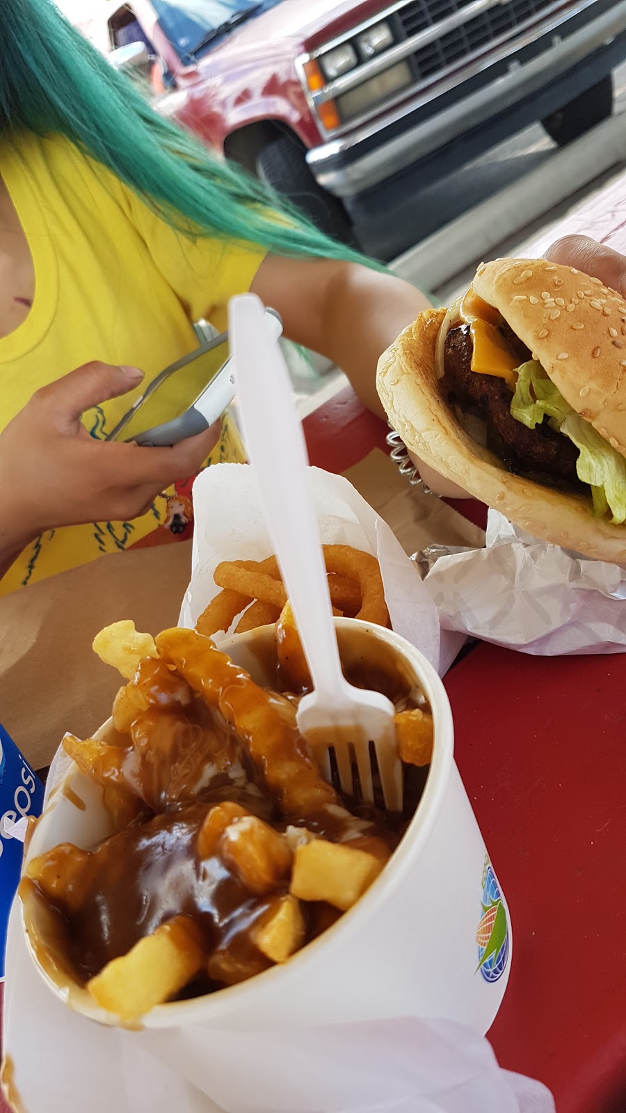 C.B. Drive Inn | 789 Northmount Dr NW, Calgary, AB T2L 0L6, Canada | Phone: (403) 282-8188