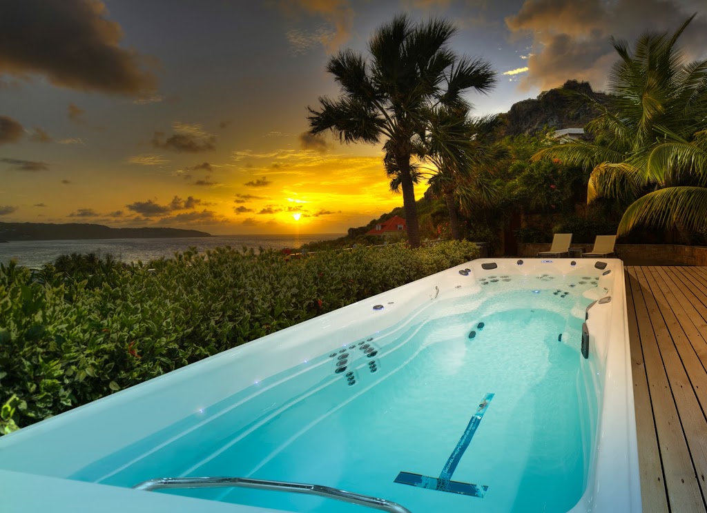 Krevco Swimming Pools & Hot Tubs | 700 Berry St, Winnipeg, MB R3H 0S6, Canada | Phone: (204) 786-6957