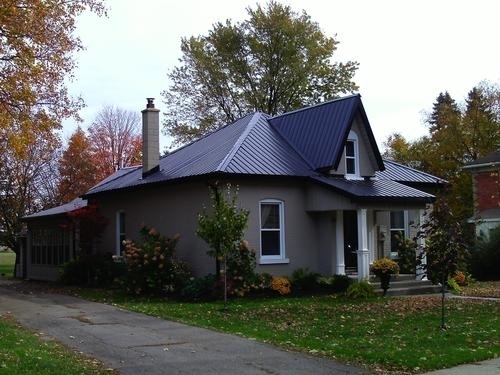 Armour Roofing | 40230 Summerhill Rd, Clinton, ON N0M 1L0, Canada | Phone: (519) 440-9528
