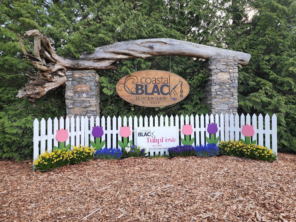 Coastal Black Estate Winery | 2186 Endall Rd, Black Creek, BC V9J 1G8, Canada | Phone: (250) 337-8325