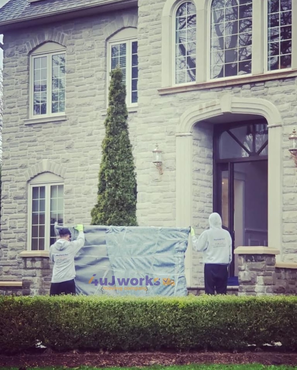 4uJworks Moving Company Inc | 19 Troutbeck Ave, Scarborough, ON M1B 4K6, Canada | Phone: (647) 800-6624