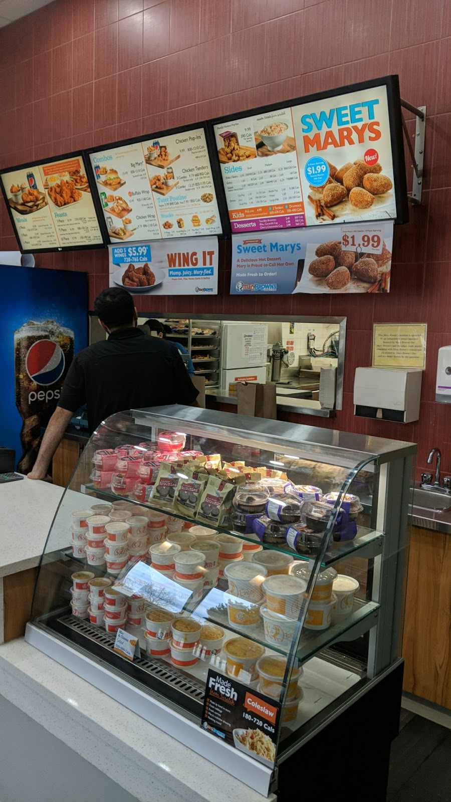 Mary Browns Chicken & Taters! | Centre, 2400 Dundas St W #1, Mississauga, ON L5K 2R8, Canada | Phone: (905) 823-3259