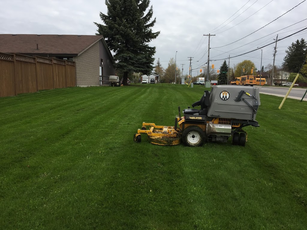 Red Rock Maintenance | 10 Beaver Point Rd, Coboconk, ON K0M 1K0, Canada | Phone: (705) 344-0958