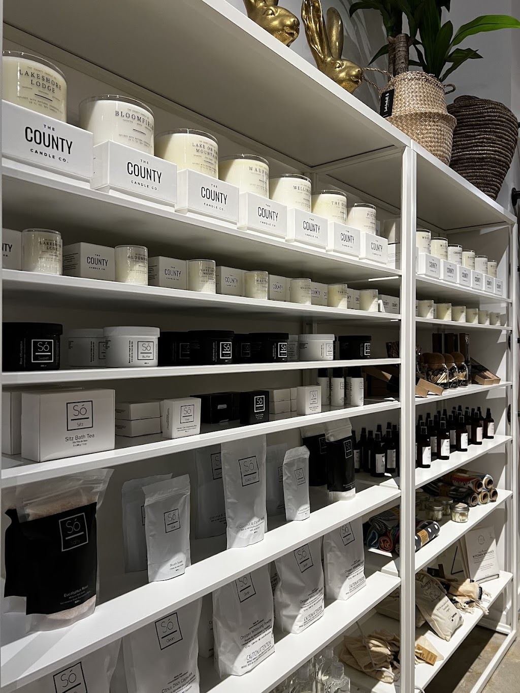 ah-bohd Home Store | 5567A ON-62, Belleville, ON K8N 0L5, Canada | Phone: (613) 962-9959