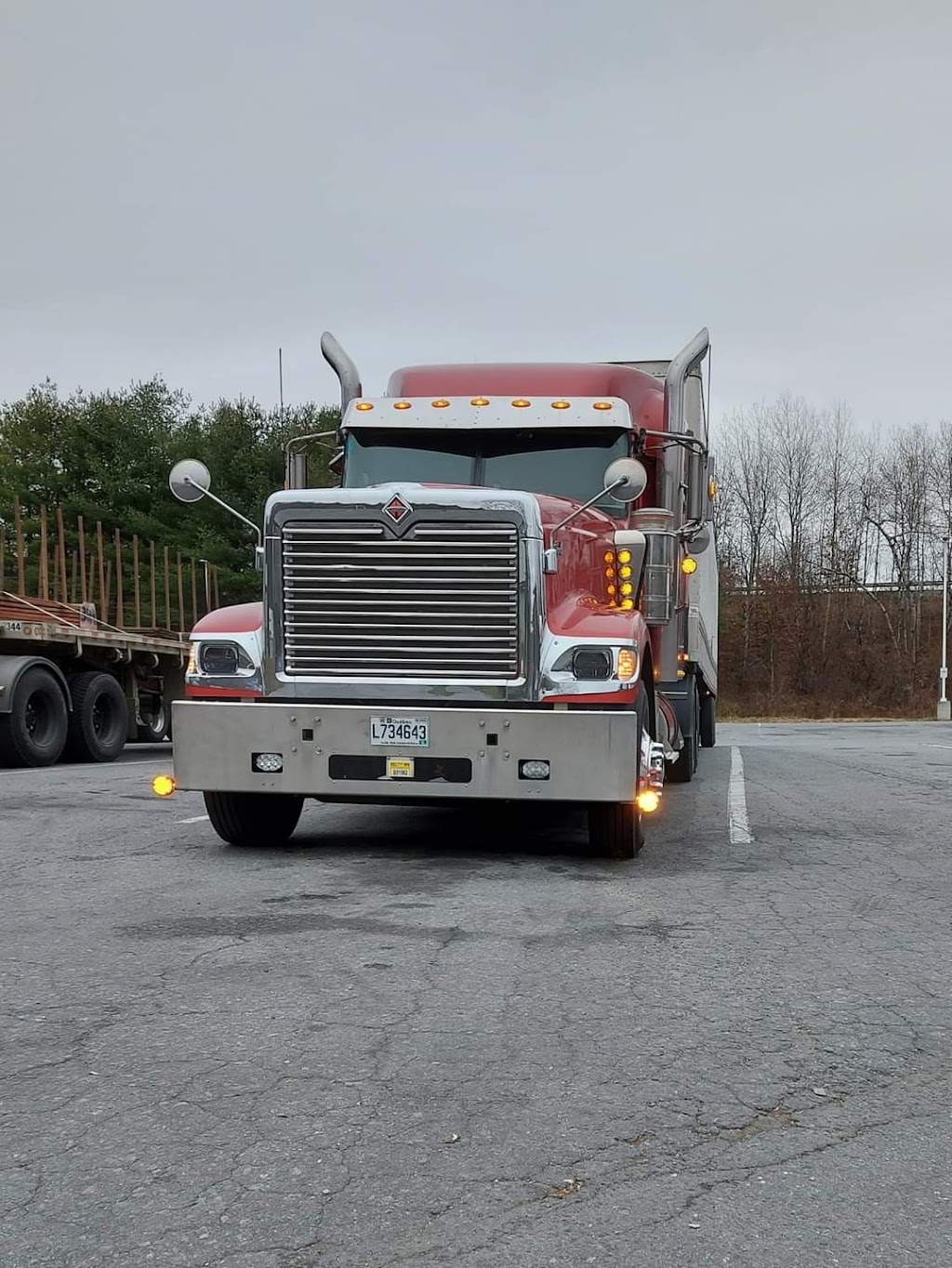 Transport Pierre Lacroix | 480 32e Rue, Saint-Georges, QC G5Y 4G7, Canada | Phone: (873) 371-4014