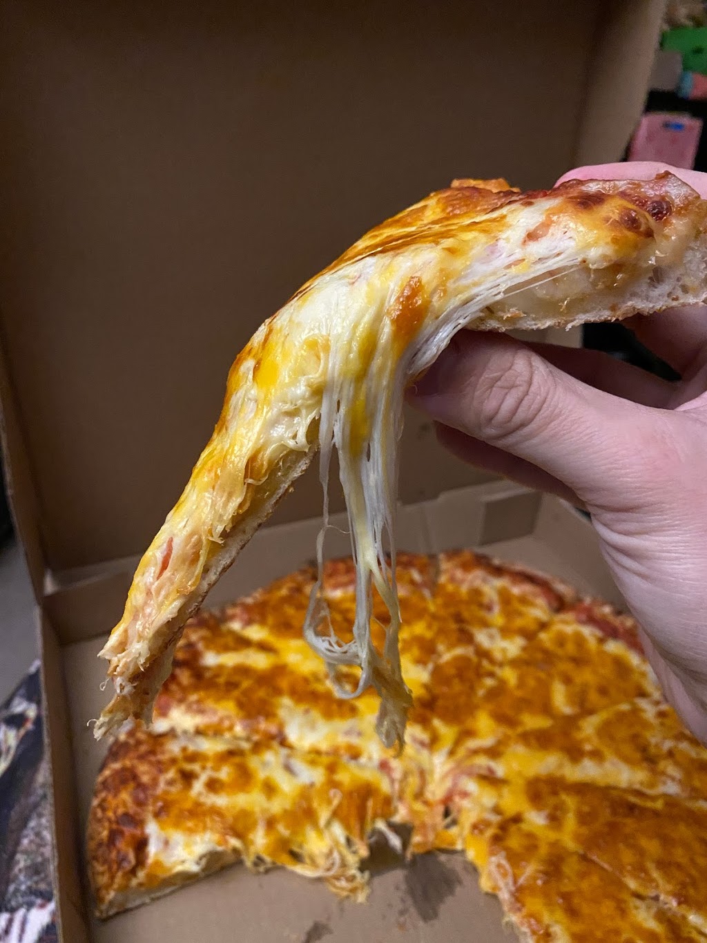 Vito’s Pizza & Wings | 500 Willow Rd, Guelph, ON N1H 7G4, Canada | Phone: (519) 824-1600