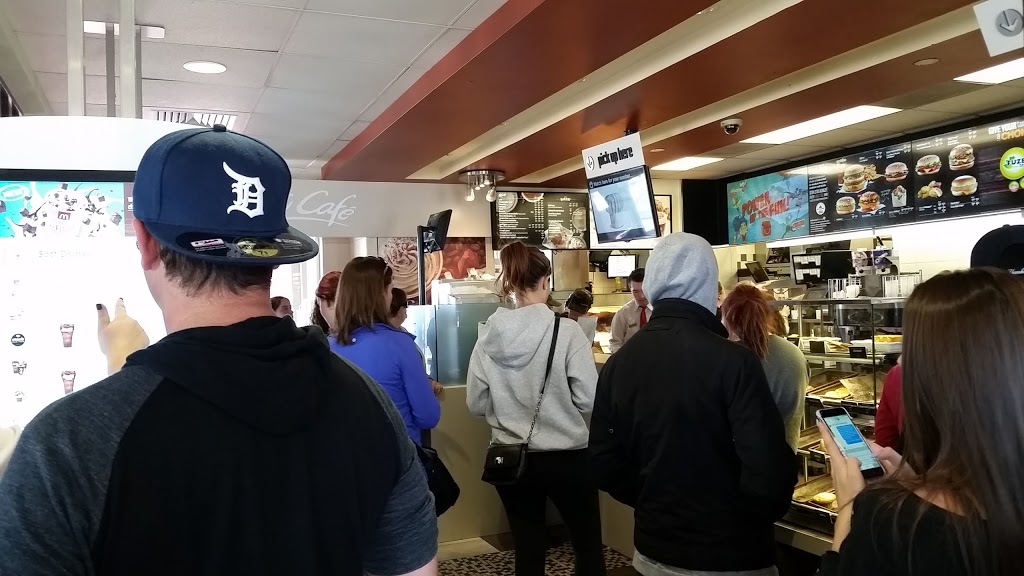 McDonalds | 372 Stone Rd W, Guelph, ON N1G 4T8, Canada | Phone: (519) 763-8842