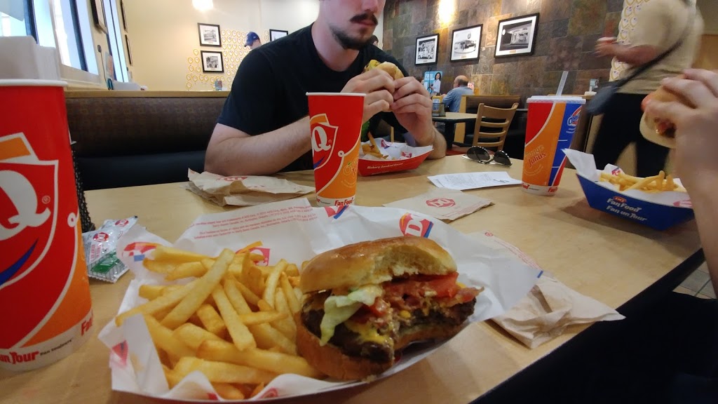 Dairy Queen Grill & Chill | 767 Notre Dame St Unit 20, Embrun, ON K0A 1W1, Canada | Phone: (613) 443-3093