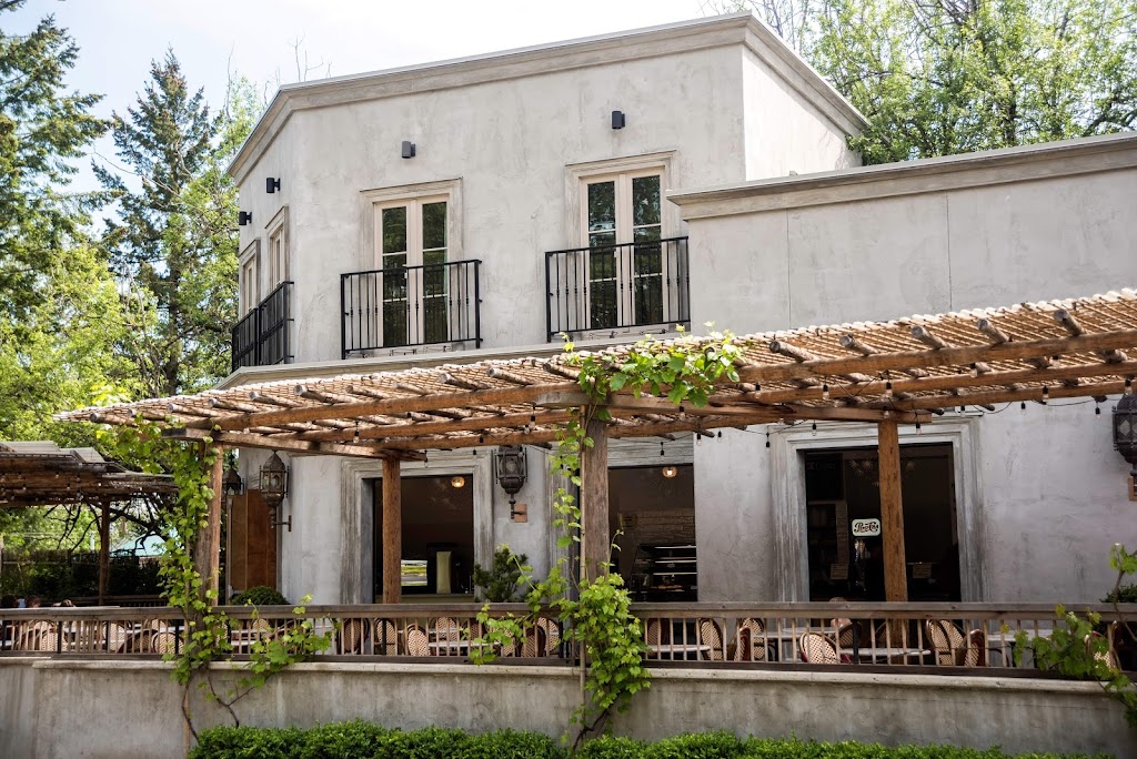 Billy Gruff Creamery & Bistro | 2310 Alberni Hwy, Coombs, BC V0R 1M0, Canada | Phone: (250) 248-6272