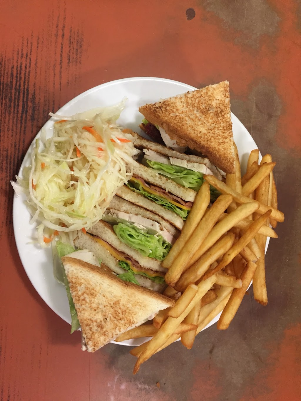 Johns Lunch | 352 Pleasant St, Dartmouth, NS B2Y 3S5, Canada | Phone: (902) 469-3074