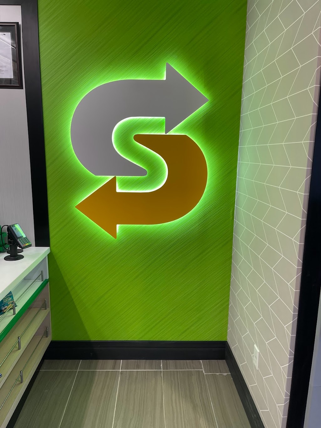 Subway | 43164 1 East Hwy, Richer, MB R0E 1S0, Canada | Phone: (431) 699-0180