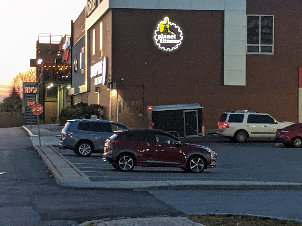 Planet Fitness | 1642 Merivale Rd, Ottawa, ON K2G 4A1, Canada | Phone: (343) 882-5990