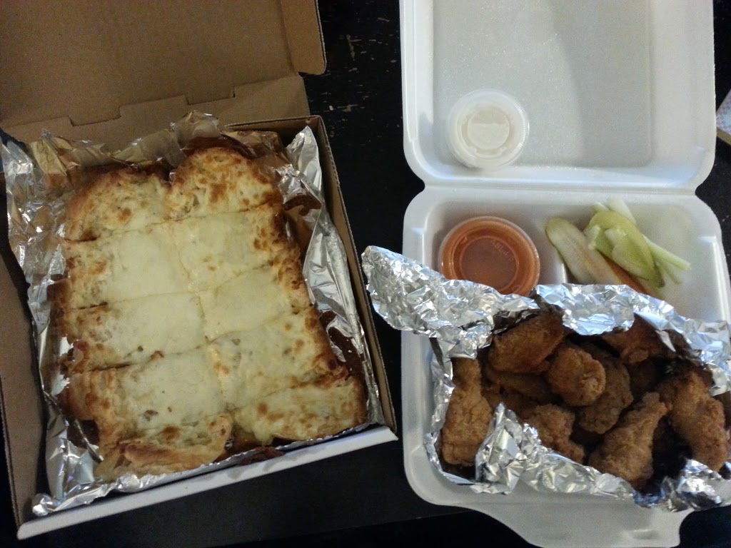 Pizza Station | 415 Bethune Dr N, Gravenhurst, ON P1P 1B8, Canada | Phone: (705) 687-3111