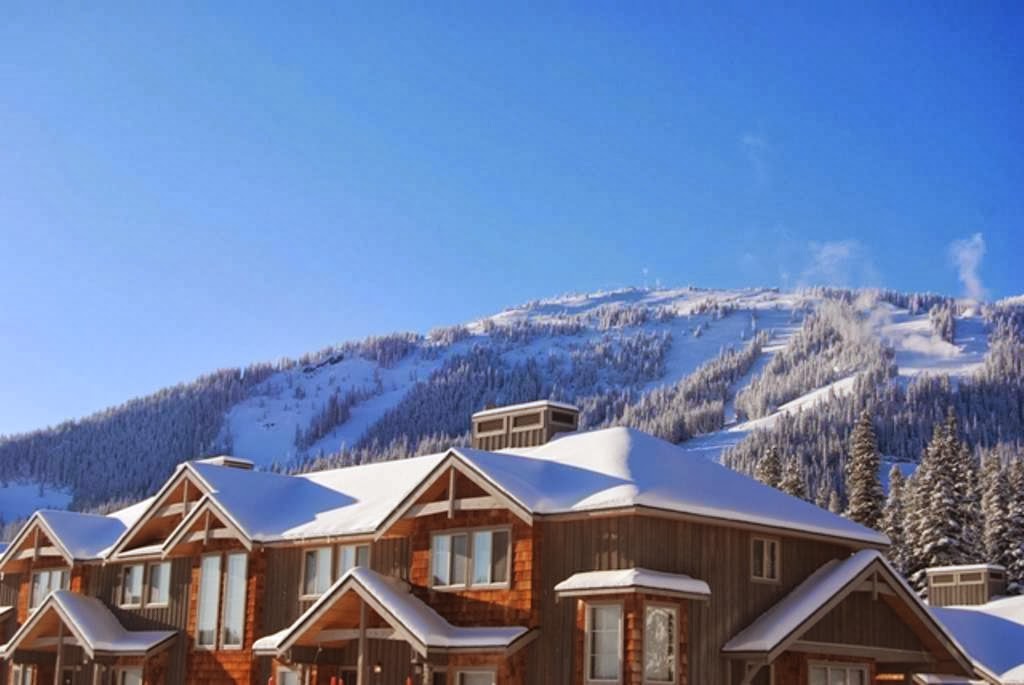 Apex Accommodations | 100 Strayhorse, Apex Mountain Resort, BC, Okanagan-Similkameen G, BC V0X 1K0, Canada | Phone: (250) 292-8256