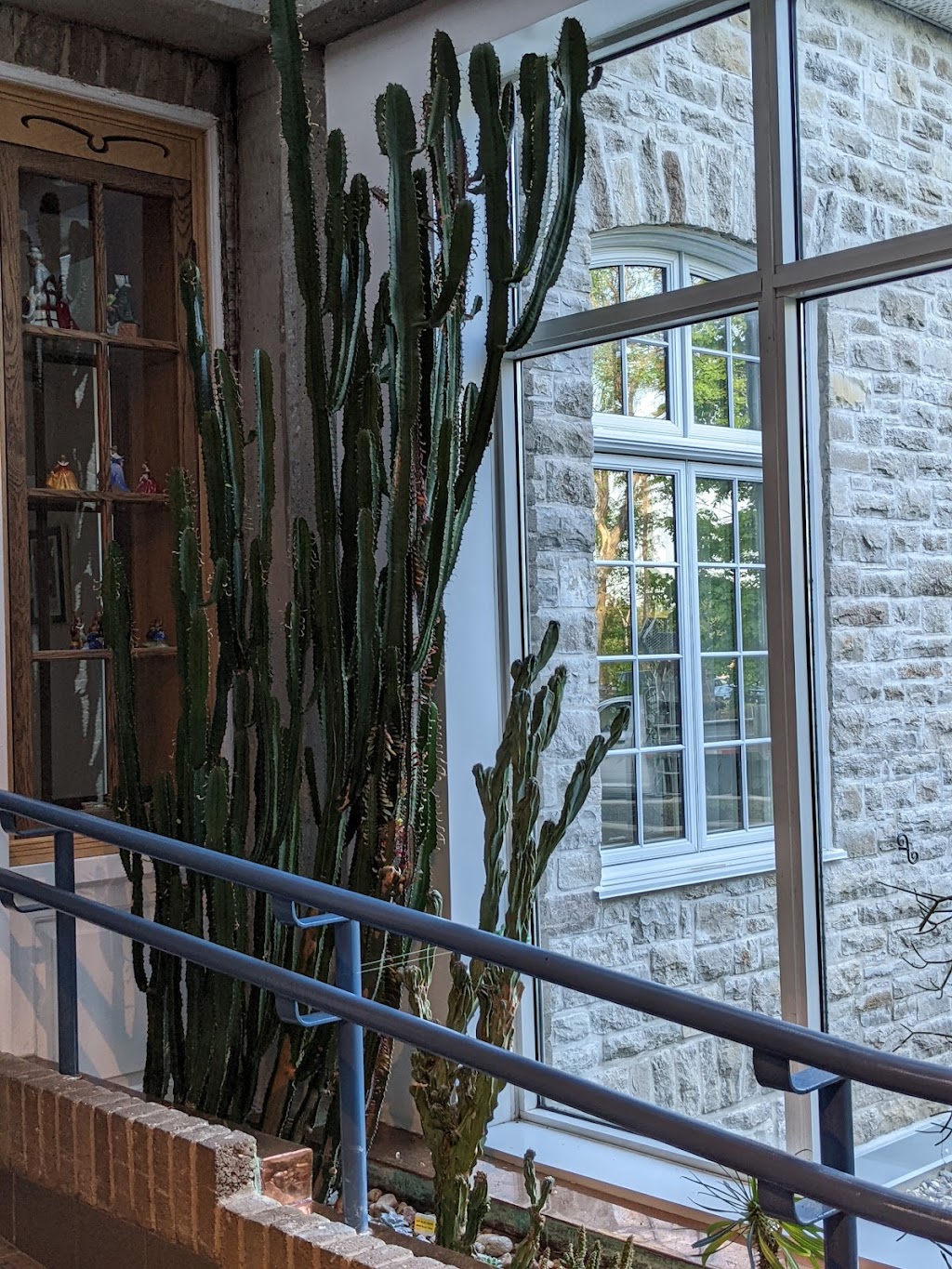 Pierrefonds Cultural Centre | 13850 Boul Gouin O, Pierrefonds, QC H8Z 1X7, Canada | Phone: (514) 626-9163