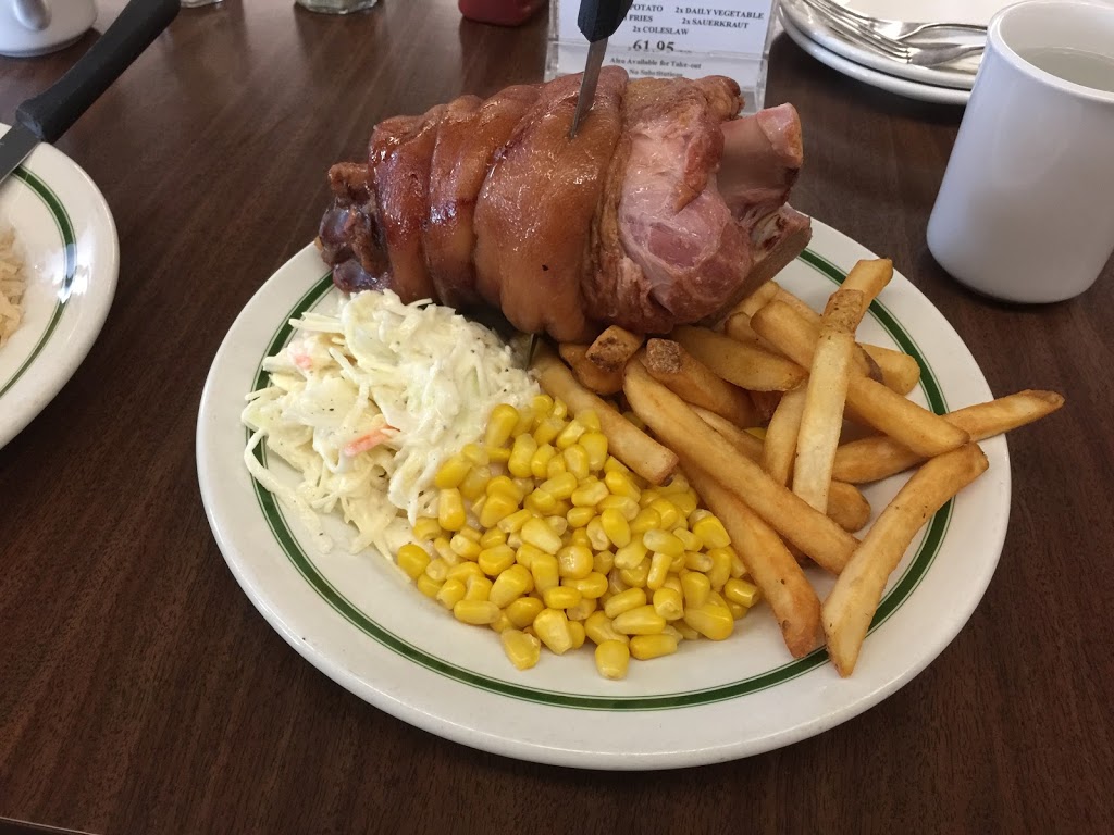 The Olde Heidelberg Restaurant Tavern & Motel | 3006 Lobsinger Line, Heidelberg, ON N0B 1Y0, Canada | Phone: (519) 699-4413