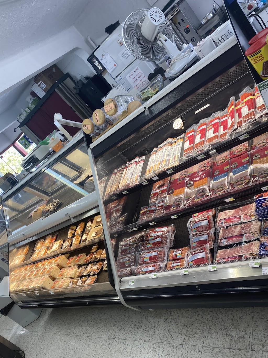 Chemainus Salish Sea Market | 2835 Oak St, Chemainus, BC V0R 1K1, Canada | Phone: (250) 246-3845