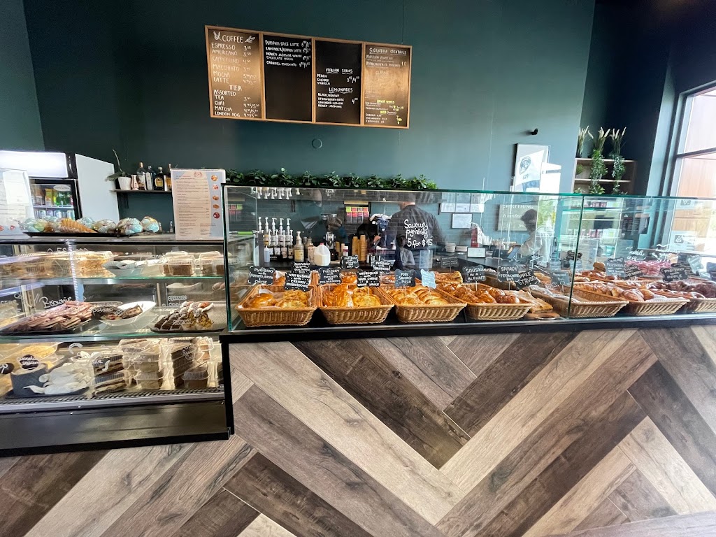 Malina Ukrainian Bakery | 629 Cameron Heights Dr NW, Edmonton, AB T6M 0L9, Canada | Phone: (780) 818-1967