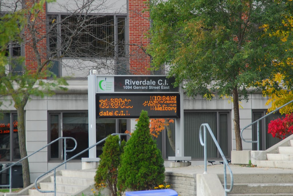 Riverdale Collegiate Institute | 1094 Gerrard St E, Toronto, ON M4M 2A1, Canada | Phone: (416) 393-9820