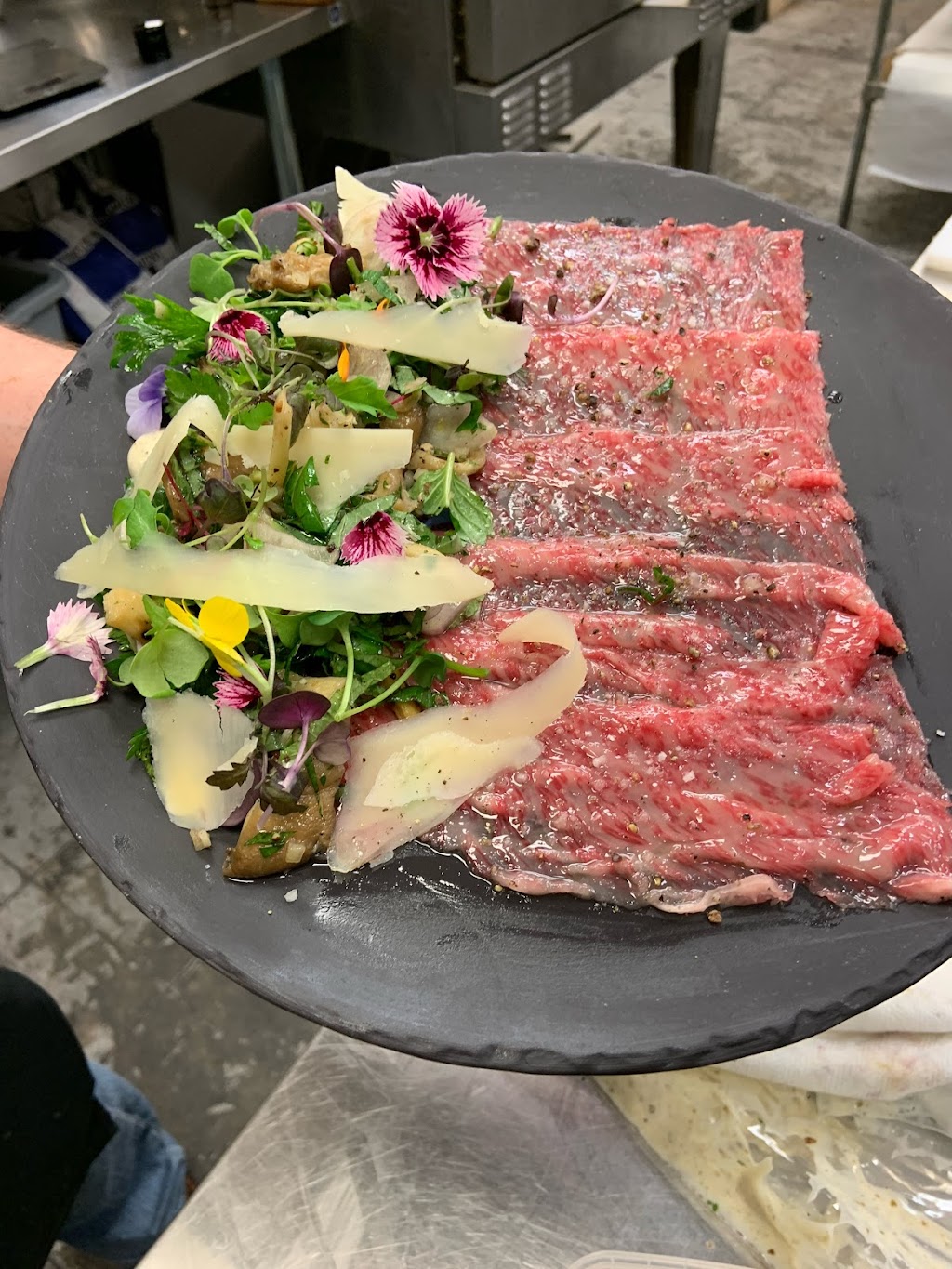 La Brasserie des Mercenaires Culinaires | 409 Rue de St Jovite, Mont-Tremblant, QC J8E 2Z9, Canada | Phone: (819) 717-4141