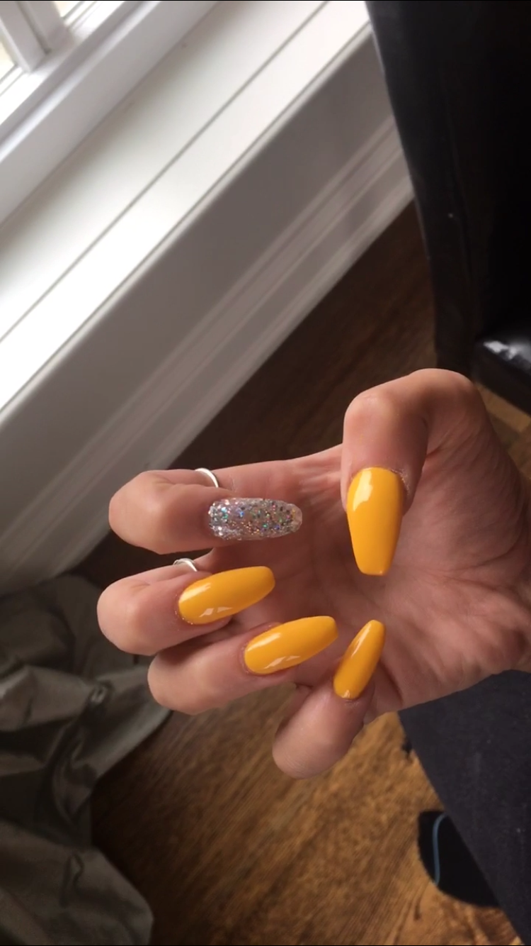 Nice City Nails | 11685 Yonge St, Richmond Hill, ON L4E 0K7, Canada | Phone: (905) 884-2728
