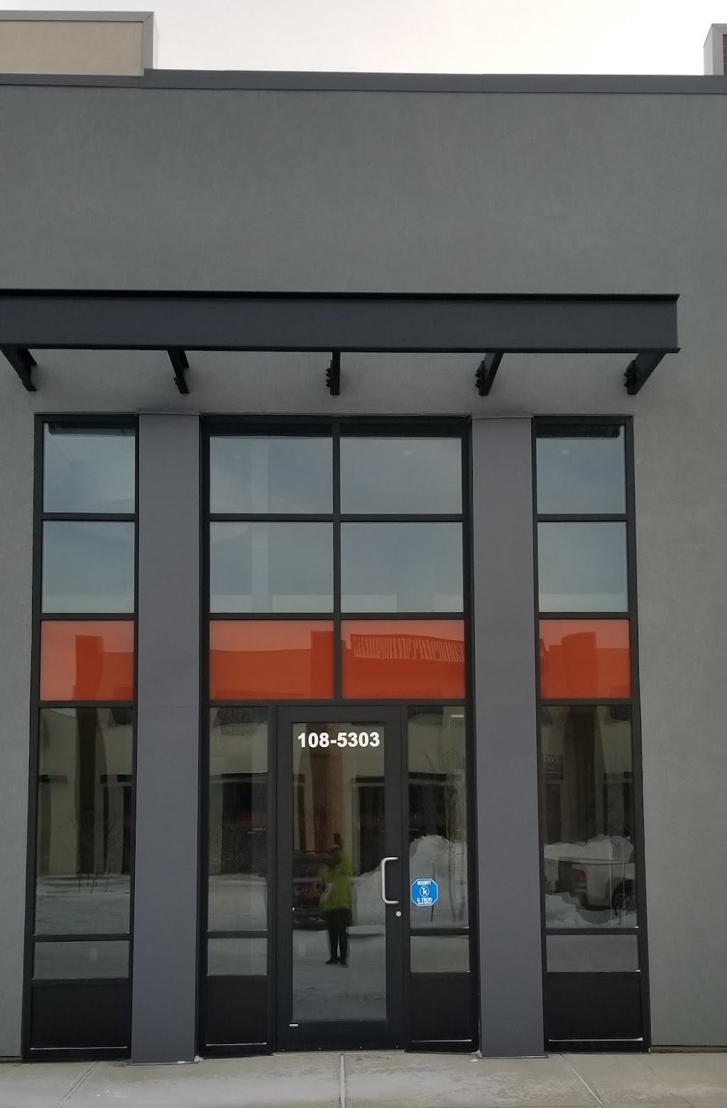 Dr. Dan Dental | 108-5303 Magasin Ave, Beaumont, AB T4X 1V8, Canada | Phone: (780) 929-3521