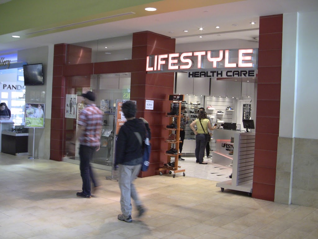 Lifestyle Health Care | 1000 Gerrard St E, Toronto, ON M4M 1G6, Canada | Phone: (647) 351-0842