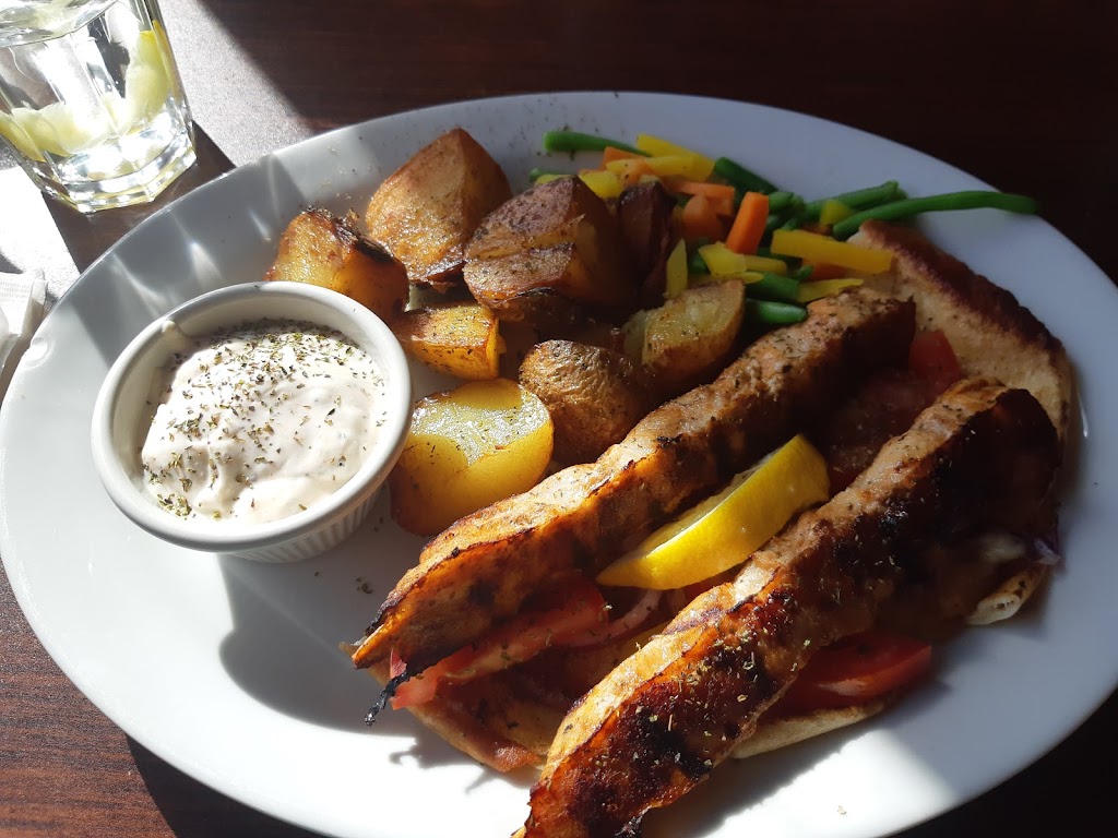 Vitos Family Restaurant | 8505 20 Ave, Coleman, AB T0K 0M0, Canada | Phone: (403) 564-4522