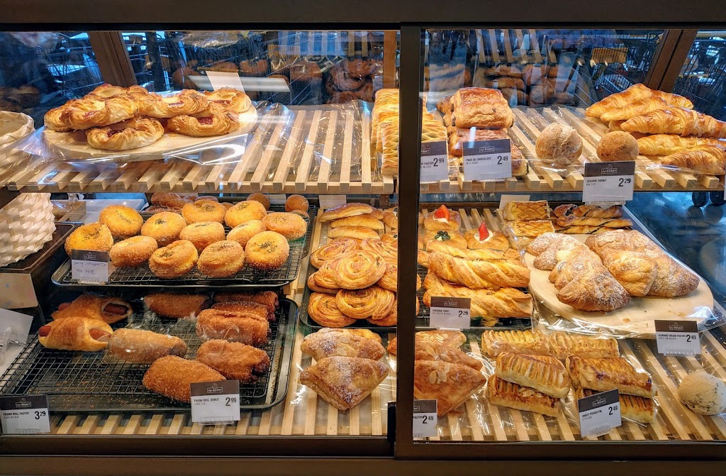 Cafe Monet | 3803 Calgary Trail NW, Edmonton, AB T6J 7H8, Canada | Phone: (780) 758-5577