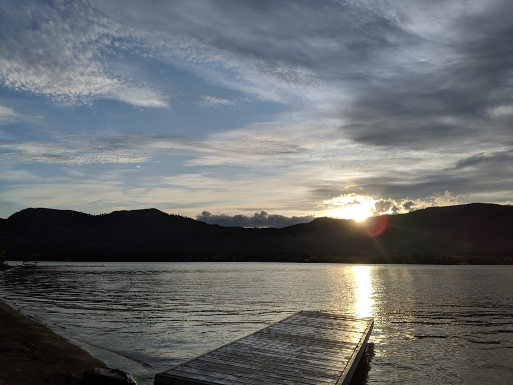 Cabana Beach Campground | 2231 Lakeshore Dr, Osoyoos, BC V0H 1V6, Canada | Phone: (250) 495-7705